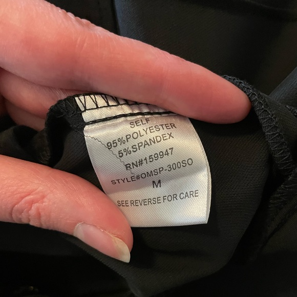 NWT Priceless Tate Shorts in Black - Picture 8 of 9